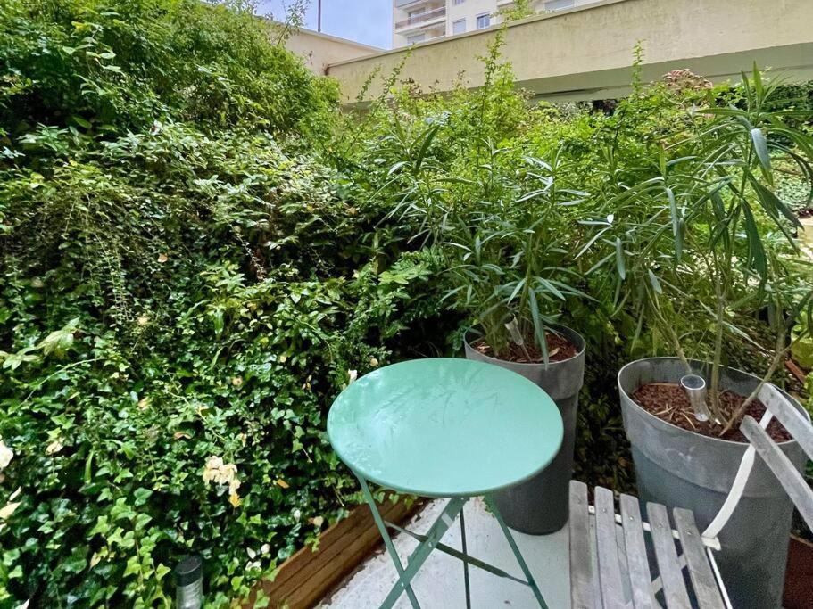 Avec Parking Et Terrasse Appartement *